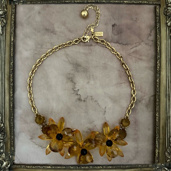 KATE SPADE • Blooming Brilliant Resin Gold Necklace - Picture 5 of 5